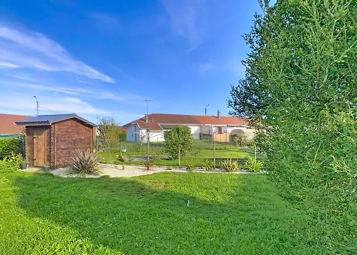 Nuit Et Jour A Vakantiehuis Chaumont (Haute-Marne)